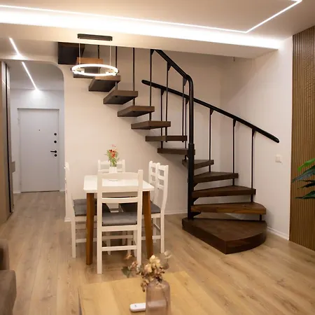 Continental Apartment *